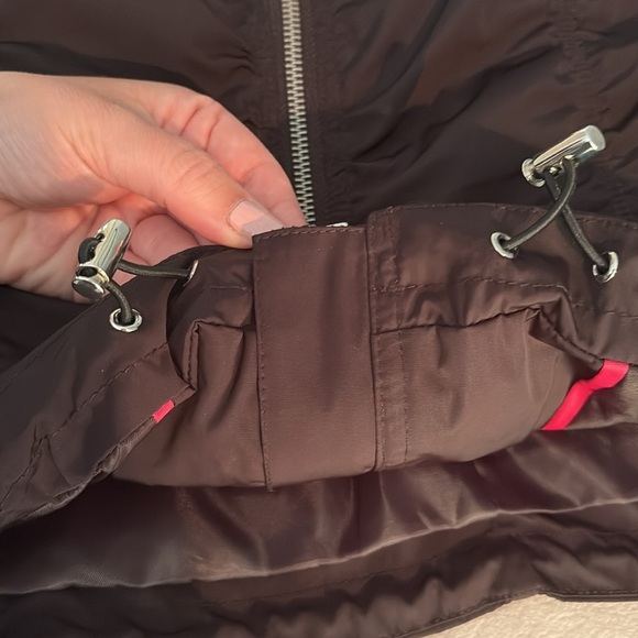 VIA SPIGA Women's Black Light Jacket with Ruching - Picture 8 of 12